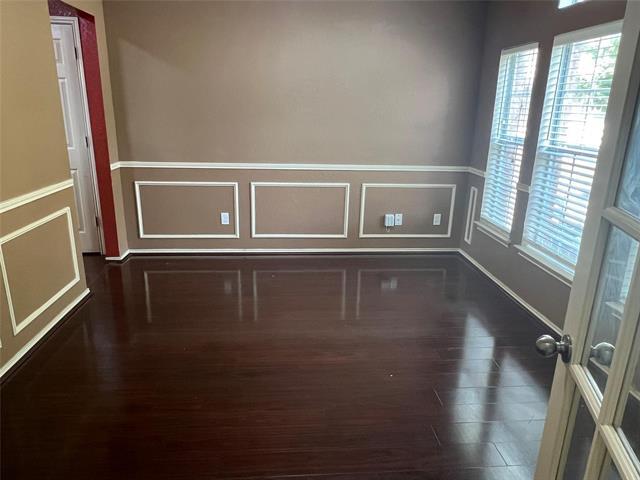 Building Photo - 9074 Riverfalls Dr