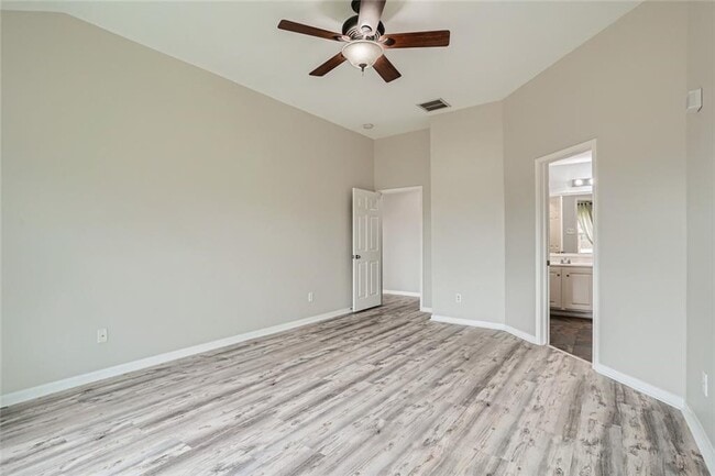 Building Photo - 2920 Cajuiles Dr