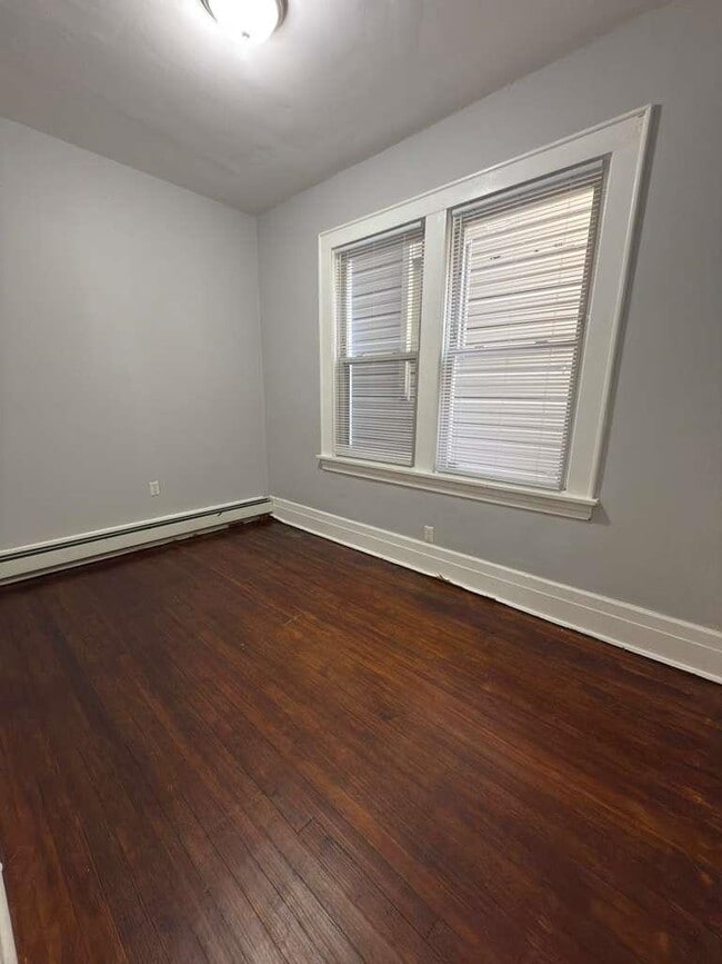 Building Photo - 275 Highland Ave