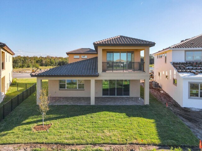 Building Photo - Eagle Creek Luxury Home