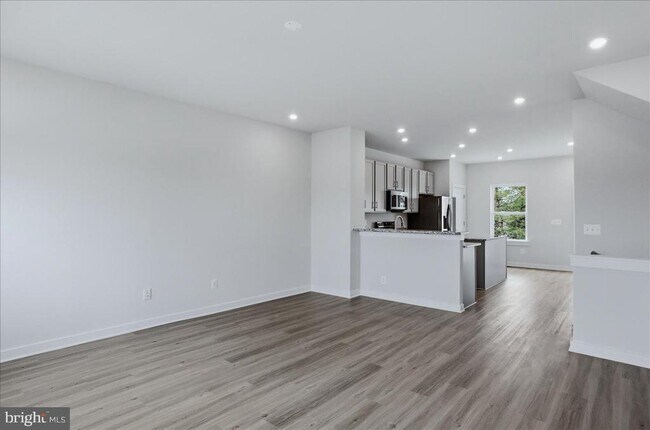 Building Photo - 101 Marlow Ct