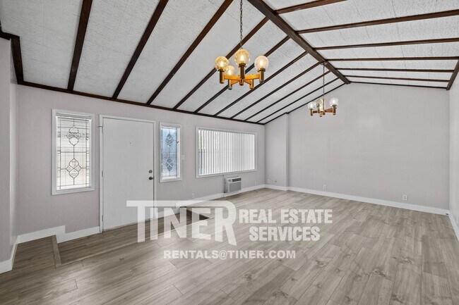 Building Photo - 7851 Winding Way