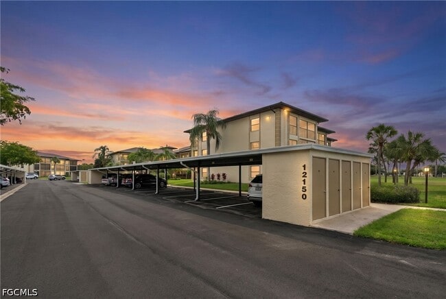 Building Photo - 12150 Kelly Sands Way
