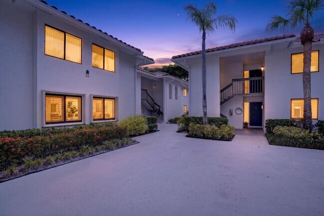 Building Photo - 65 Pelican Pointe Dr