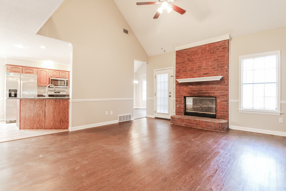 Building Photo - 3549 Earlynn Dr