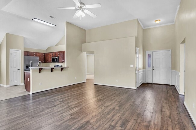 Building Photo - 3 Bedroom 2 Bathroom Home in Hampton Place subdivision - Pooler GA