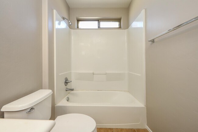 Building Photo - 8187 S Camino SERPE