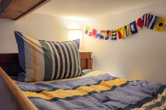 Building Photo - 431 Winnacunnet Rd