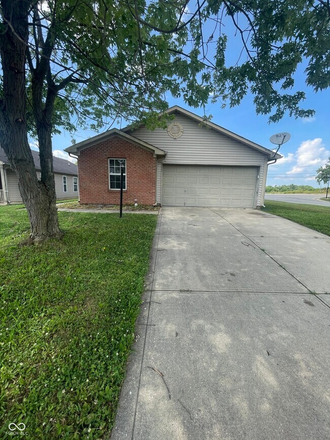 Primary Photo - 10856 Orchard Valley Way