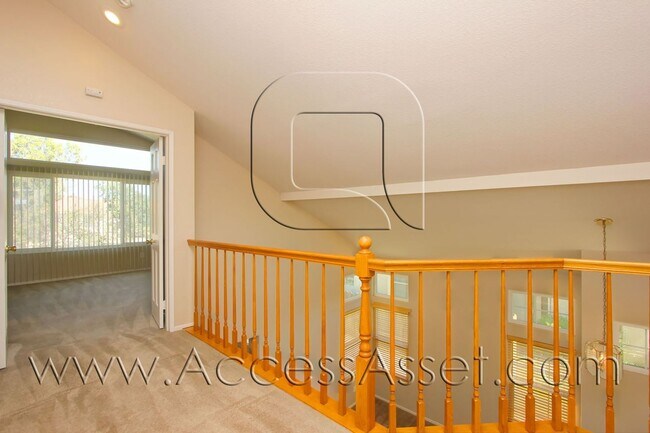 Building Photo - 28258 Inspiration Lake Dr