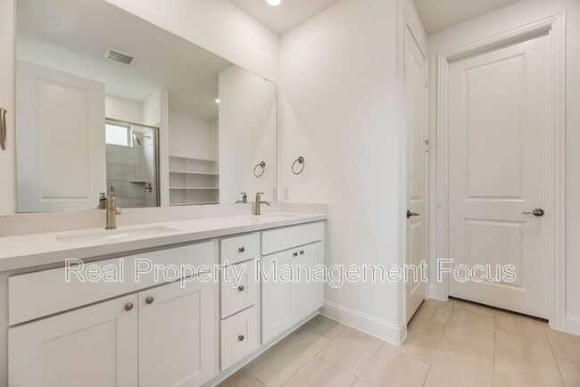 Building Photo - 1149 Beautyberry Ln