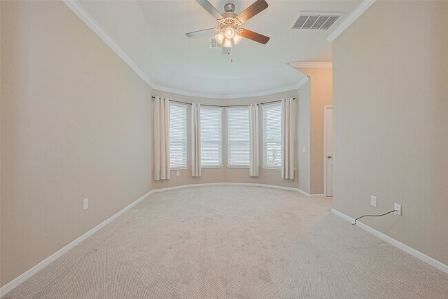 Building Photo - 5327 Silver Ledge Dr