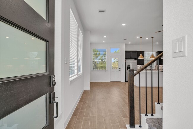 Building Photo - 12730 Maravillas Gap Ln