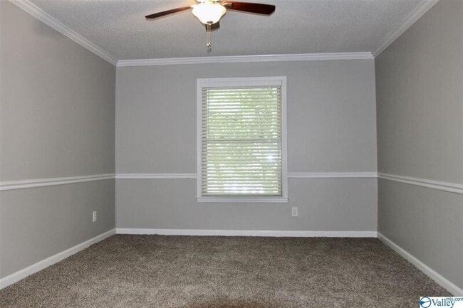 Building Photo - 2128 Greenwood Pl SW