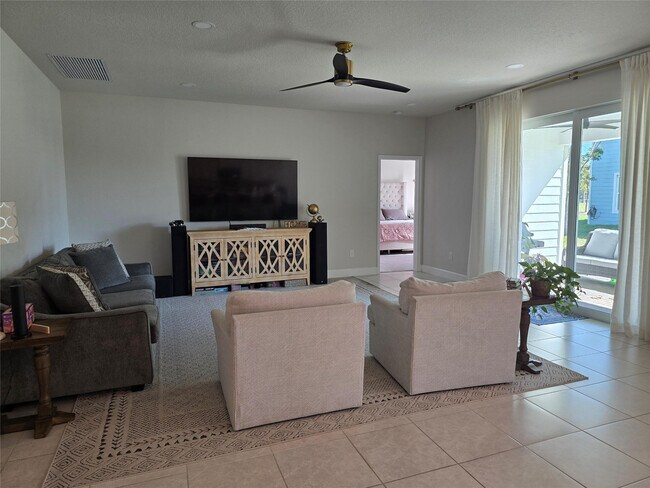 Building Photo - 19206 Rolling Acrs Rd