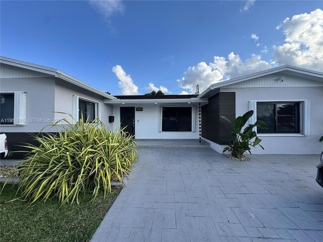 Building Photo - 10394 Fairway Heights Blvd