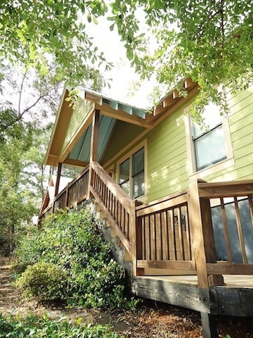 Building Photo - 225 Pearl St