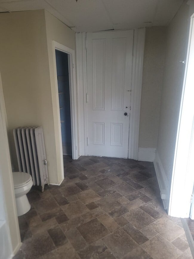 Building Photo - 49-51 West Market Street