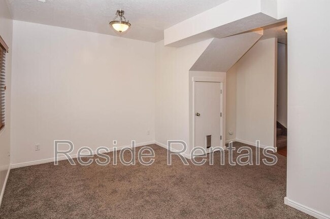 Building Photo - 537 W 1570 N