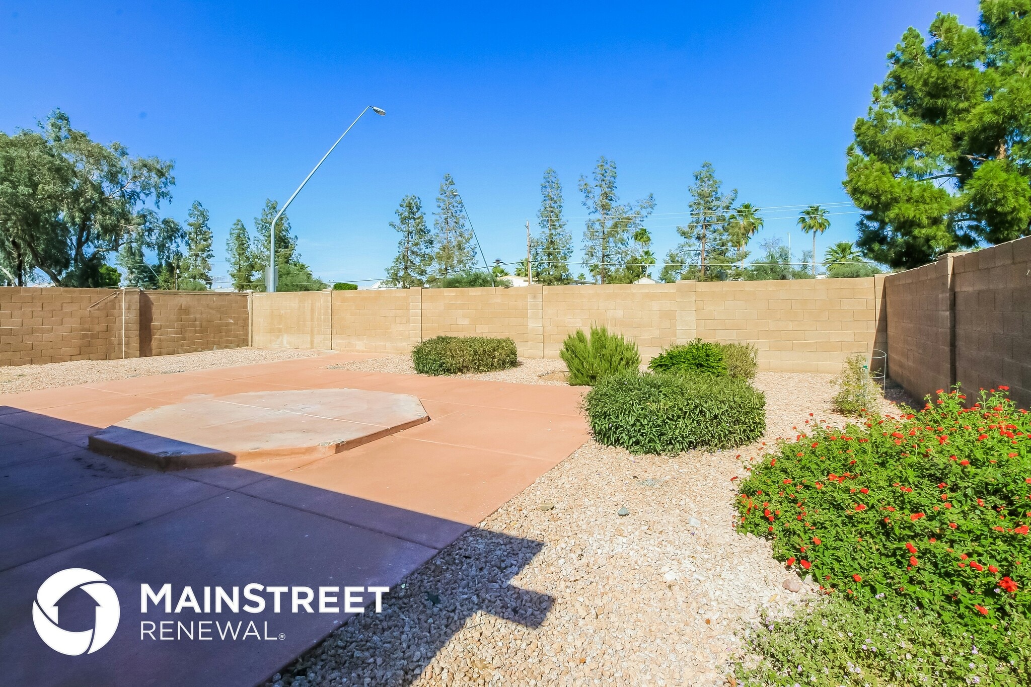 Building Photo - 153 S Orlando