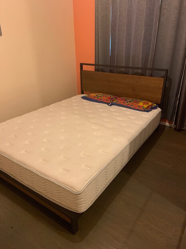 Building Photo - 11659 Harvard Dr