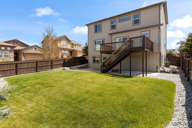 Building Photo - Evolve Real Estate: Meticulous and Luxurious 4 Bedroom + Office + Finished Basement on A Double C...