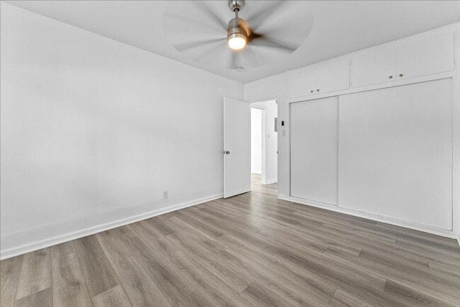 Building Photo - 511 S Verdugo Rd