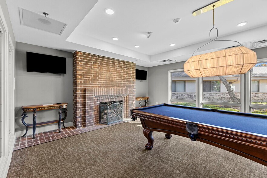 Building Photo - 2900 NE Kendallwood Pkwy