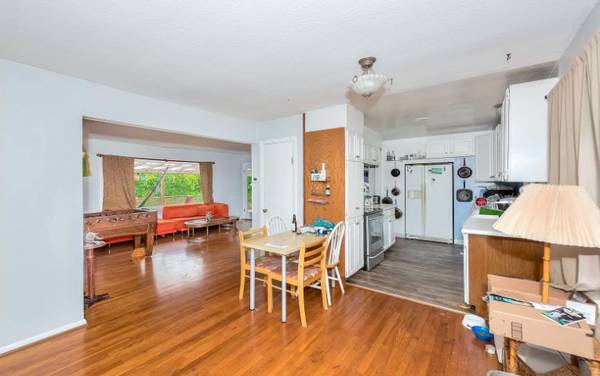 Building Photo - 12607 SW 64th Ave