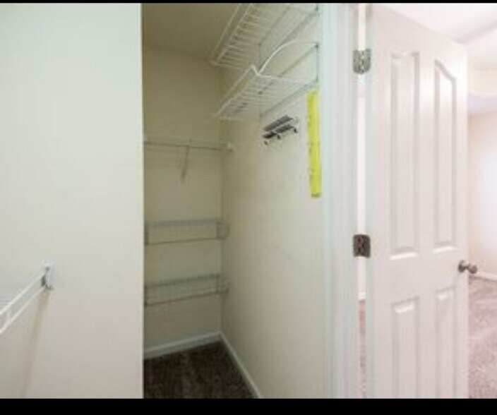 Building Photo - 1138 Phelissa Dr