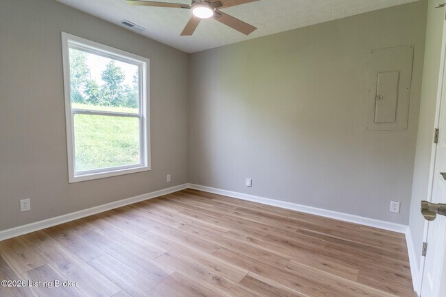 Building Photo - 106 Hardin Ct
