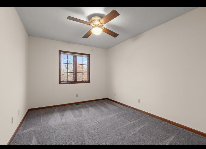 Building Photo - 1394 E Armour Rd