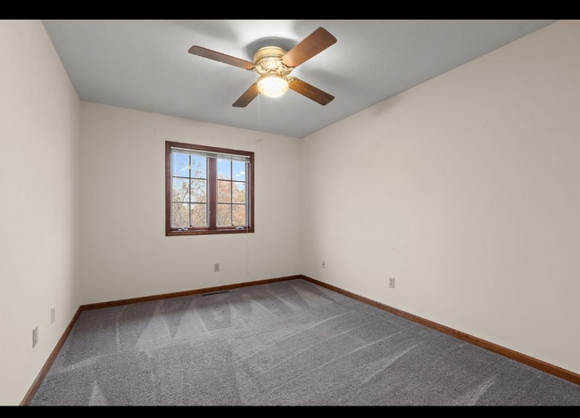 Building Photo - 1394 E Armour Rd