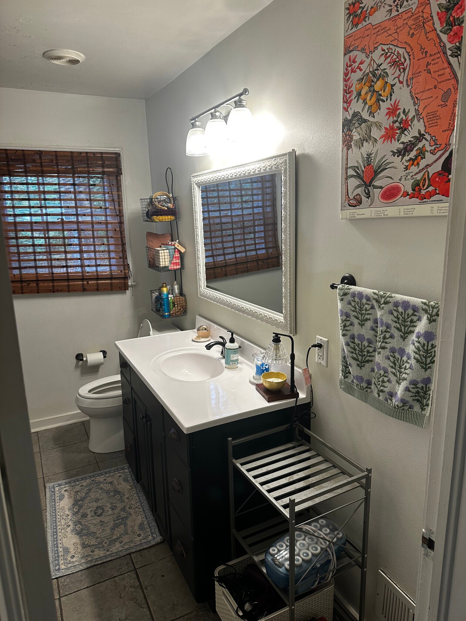 Building Photo - 1334 Columbia Dr