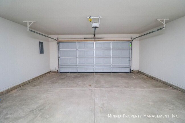 Building Photo - 2525 137th St