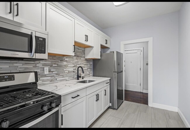 Primary Photo - 117 Kensington Ave