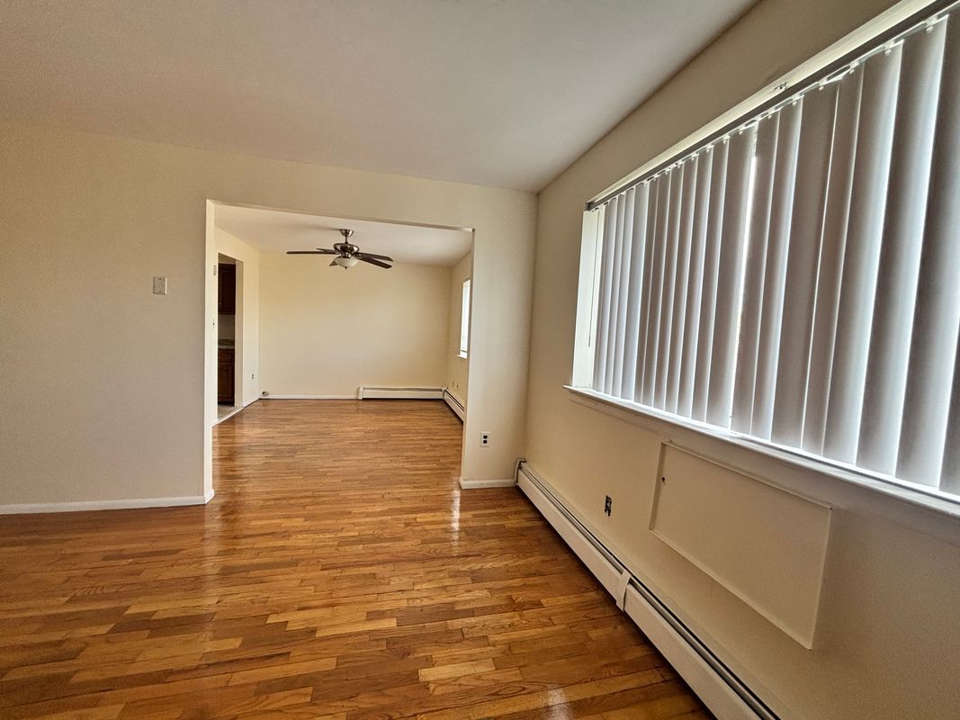 Building Photo - 2813 Gunther Ave