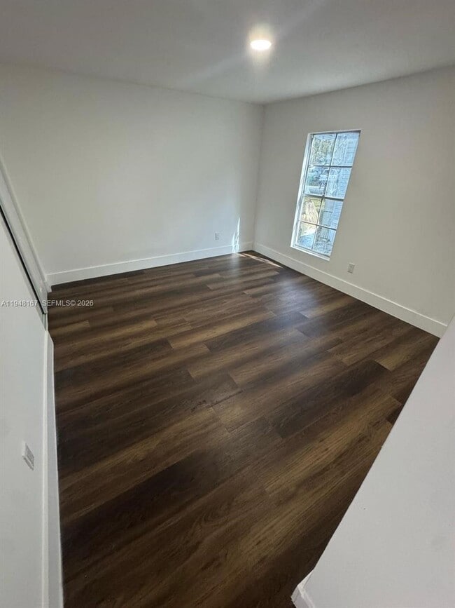 Building Photo - 13361 SW 9th Ct