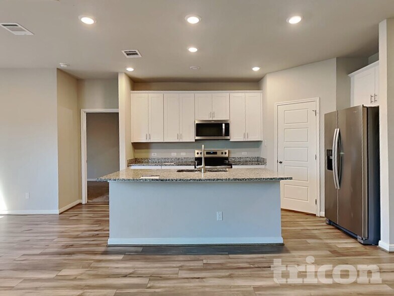 Building Photo - 5803 Zoey Wy