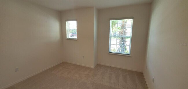 Building Photo - 1151 Oak Bluff Dr