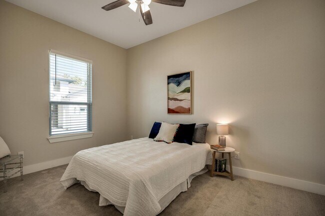 Building Photo - 4-BEDROOM LUXURY NEW CONSTRUCTION