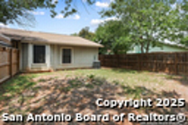 Building Photo - 11756 Spring Club Dr