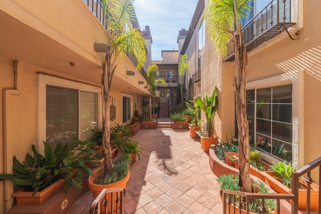 Building Photo - Beautiful Westchester Condominium Rental