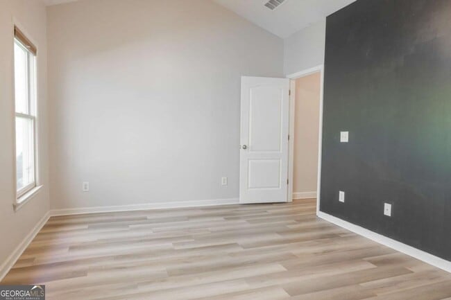 Building Photo - 1232 Harris Commons Pl