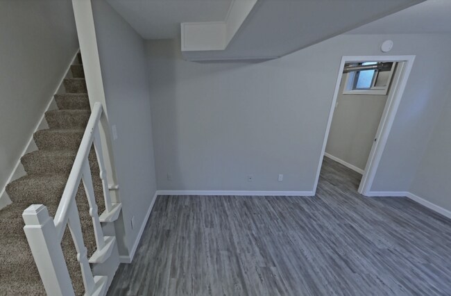 Building Photo - 726 Randle St