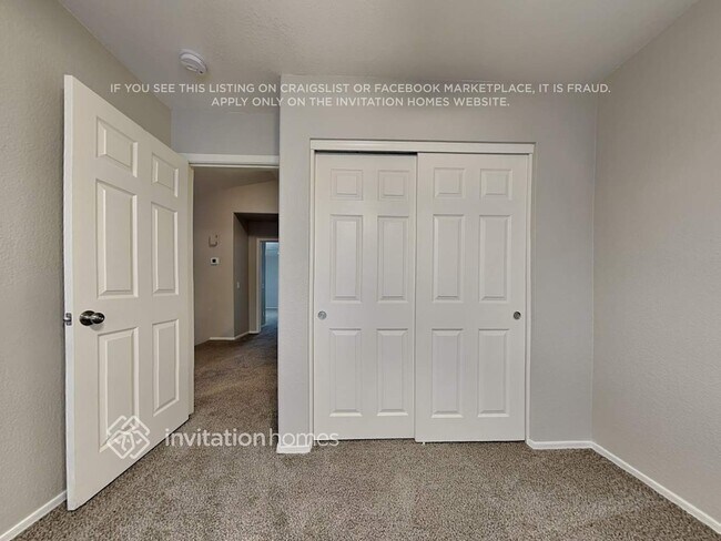 Building Photo - 1339 E Park Ave