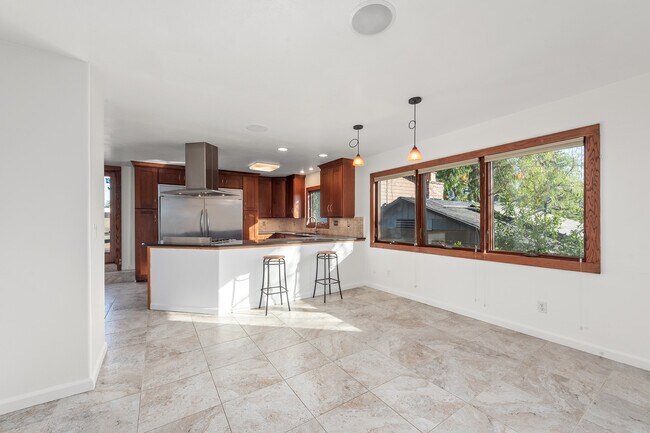 Dining Room, Kitchen - 570 Okeefe St
