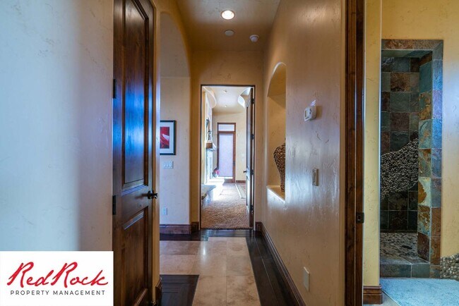 Building Photo - Incredible 4 Bedroom, 4 Bathroom FULLY FURNISHED Property in Entrada with a Private Pool! 18 Mont...