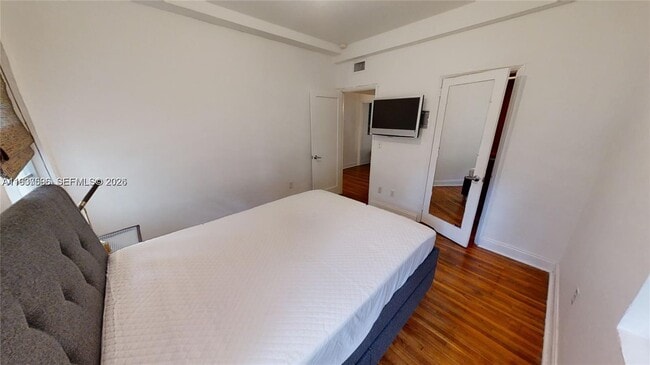 Building Photo - 1341 Meridian Ave