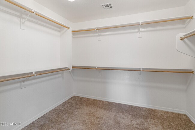 Building Photo - 29553 N 69th Ave